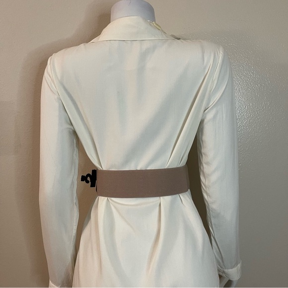 Beige faux leather three row grommet square buckle elastic waistband belt - Picture 3 of 8